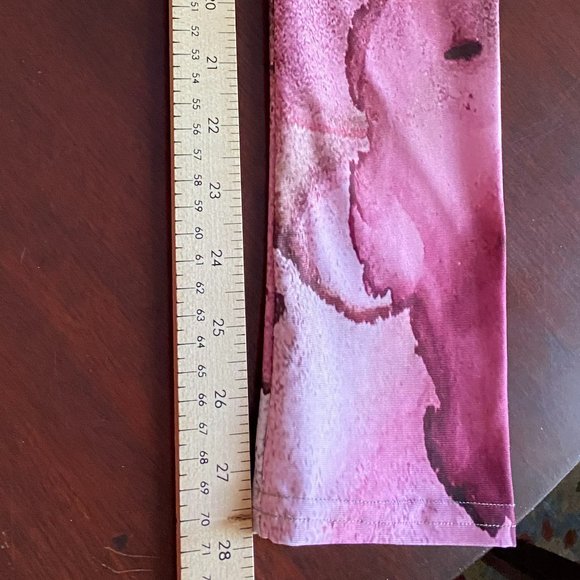 Fashioning Art Pink Watercolor Print Leggings Sz XS Athleisure Artsy Barbiecore - Picture 7 of 8